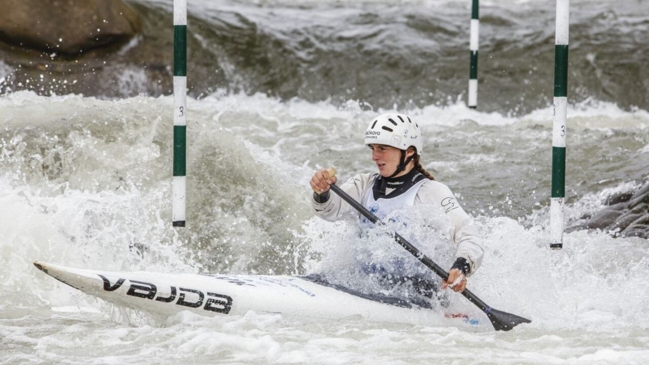 Slovenský slalom má sľubnú budúcnosť, mládežníci na ME triumfovali