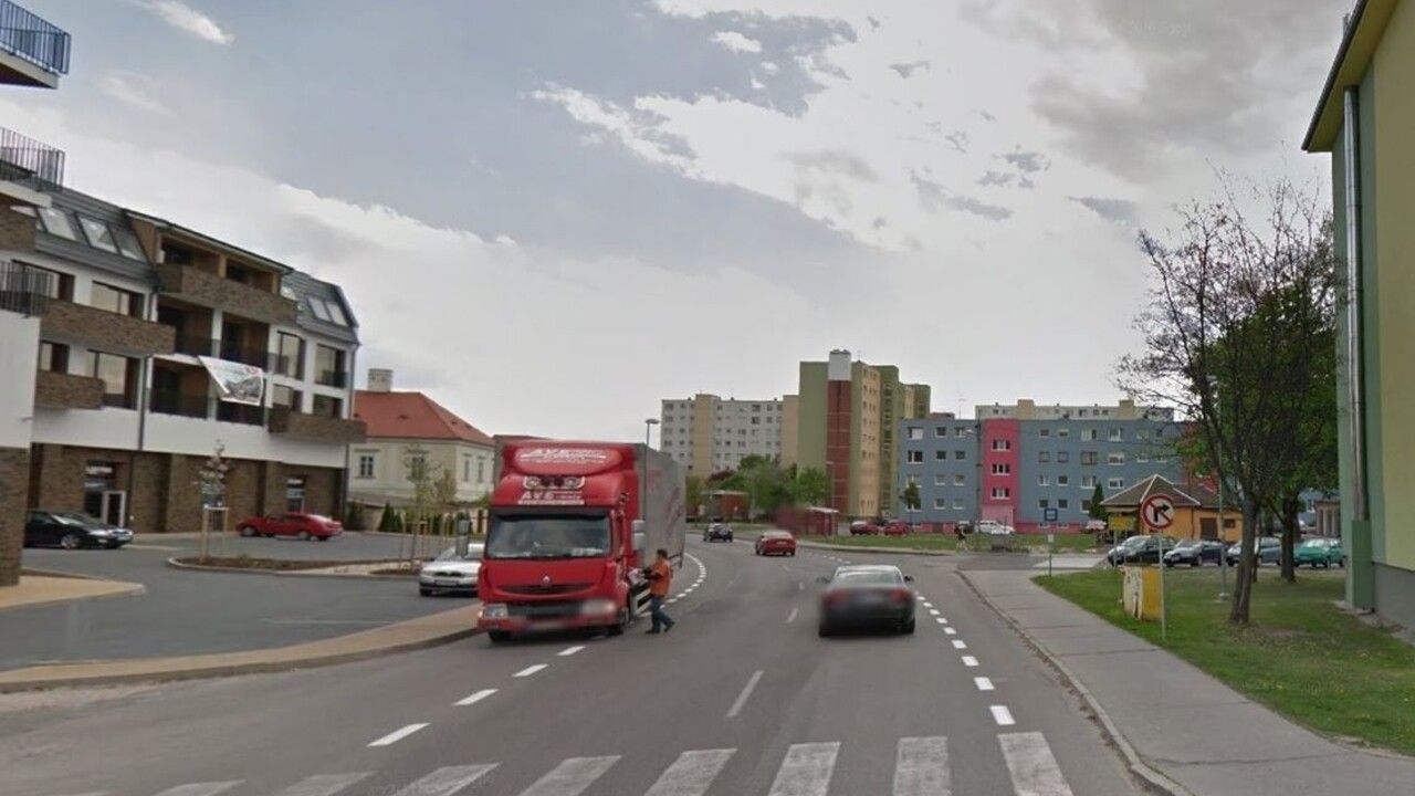 Napadol a dobil 75-ročnú predavačku, polícii dlho neutekal