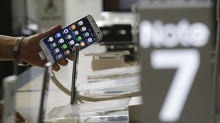 Samsung zastavuje predaj svojich vlajkových telefónov, vybuchujú