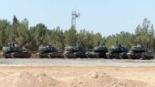 Turecko podniklo nový útok s tankami v pohraničí Sýrie