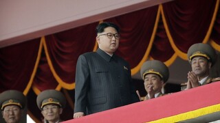 KĽDR odpálila tri rakety, zrejme provokuje počas summitu G20