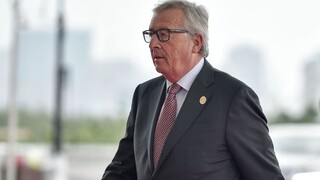 Únia sa nachádza v existenčnej kríze, priznal Juncker v prejave
