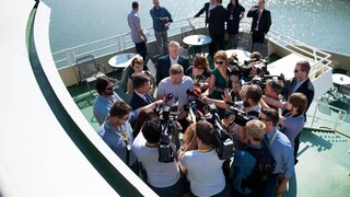 V4 chce väčšie právomoci pre štáty aj spoločný postup pri migrantoch