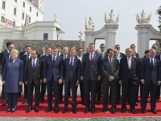 Lídri sa dohodli na pláne, chcú obnoviť dôveru ľudí v Úniu