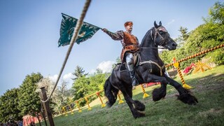 Kapušany sa vrátili do stredoveku, pod hradom sa usídlili rytieri