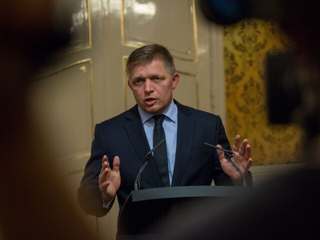 Fico: V4 odmietne dohodu o Brexite, ak Nebritom obmedzí možnosti na prácu