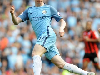 Guardiola označil De Bruyna za svojho najlepšieho zverenca