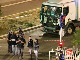 Po útoku v Nice polícia zadržala ľudí blízkych páchateľovi