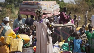 EU pošle do Afriky desiatky miliárd, ktoré by mali spomaliť prílev utečencov
