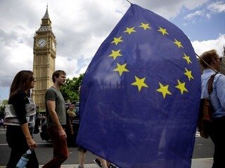 Británia oznámila, kedy začne jednať o odchode z Únie