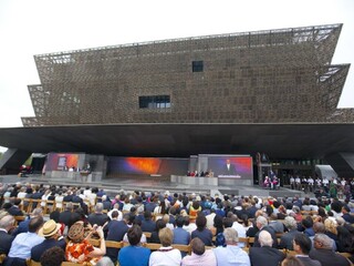 Obama otvoril prvé múzeum o dejinách Afroameričanov v USA