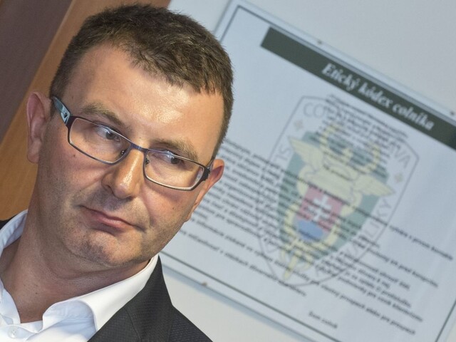 Daňová kobra hryzie už štyri roky, odhalila podvody za stámilióny
