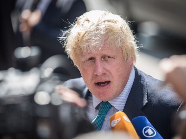 Johnson pricestoval do Turecka, v Ankare sa stretne s Erdoganom