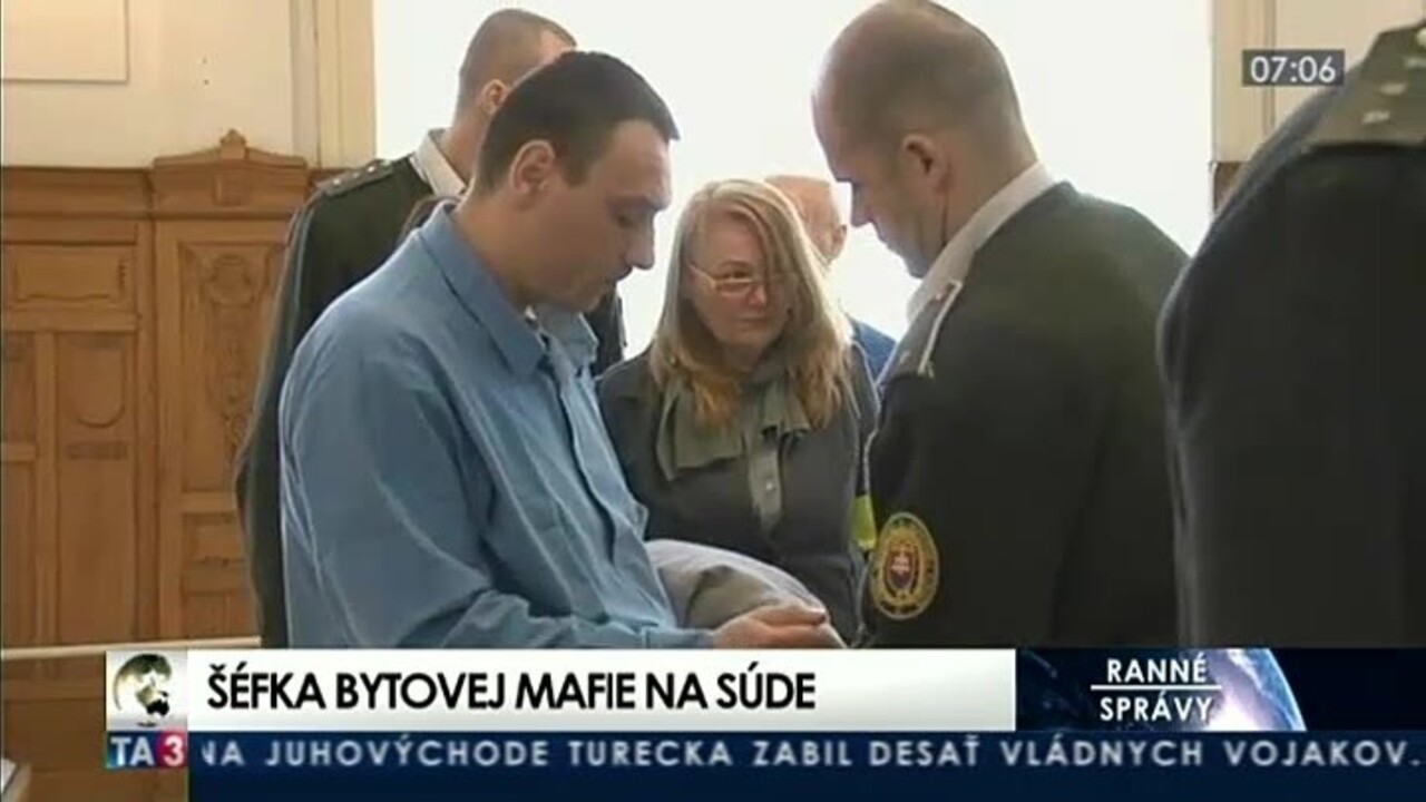 Proces s hlavou bytovej mafie Znamenákovou sa chýli ku koncu