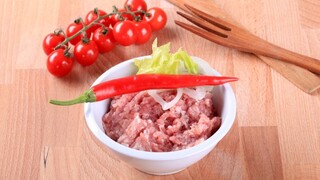 Tatarák má rada aj ministerka. Názor hygienikov však nezmení ani petícia