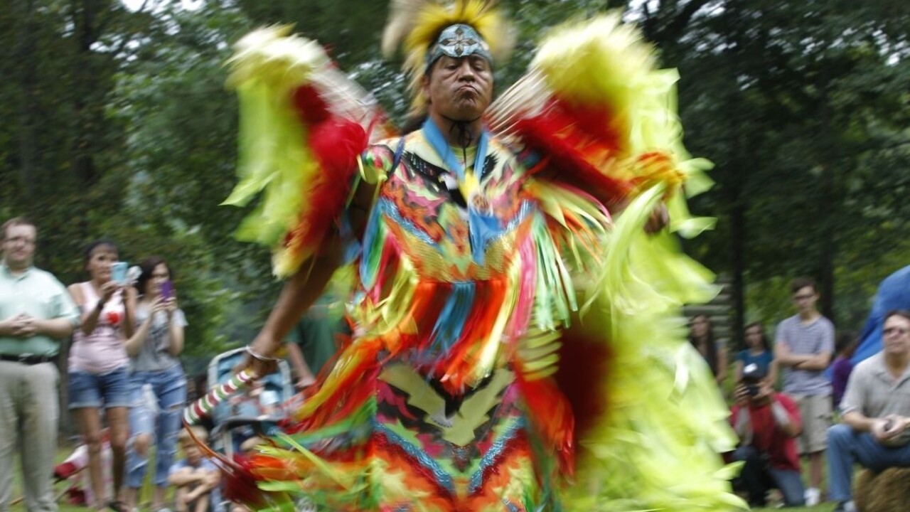 Pol miliardy dolárov pre amerických indiánov má napraviť historické krivdy