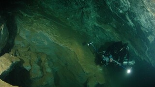 Neďaleko slovenských hraníc je najhlbšia zatopená jaskyňa sveta