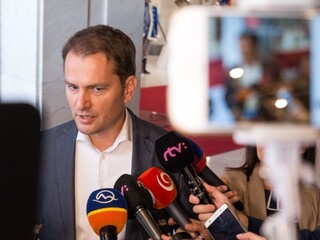 Matovič požiadal o pozastavenie živnosti, môže však prísť o mandát