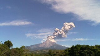 V Mexiku sa prebudila sopka Colima, môže spôsobiť veľké škody