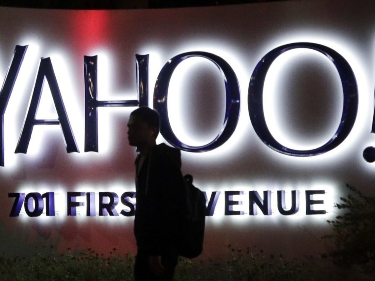 Yahoo! pracoval pre vládu USA, sledoval e-maily svojich používateľov