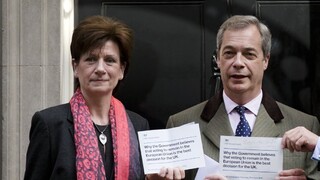 Nasledovníčka Nigela Faragea oznámila koniec už po 18 dňoch
