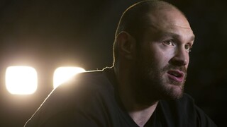 Tyson Fury mal pozitívny test na koronavírus, duel s Wilderom odložili