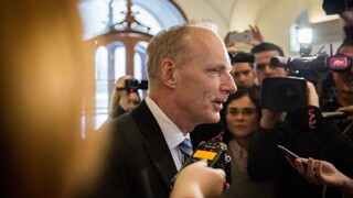 Dohodu medzi Úniou a Kanadou treba preskúmať, tvrdí SNS