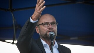 Sulík kritizuje vládu, štát podľa neho vytvára záťaže pre ľudí