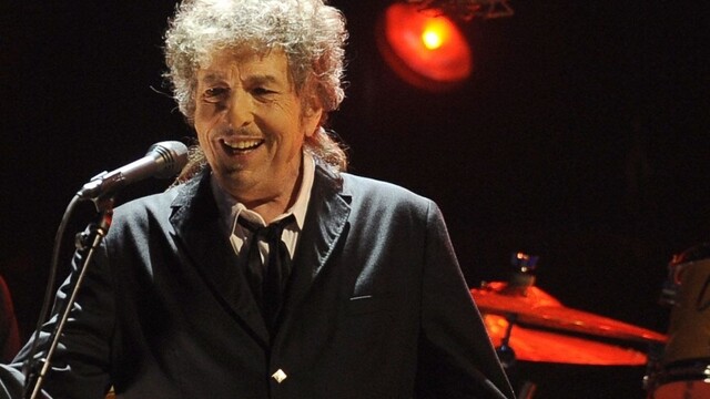 Nobelovu cenu za literatúru získal americký hudobník Bob Dylan