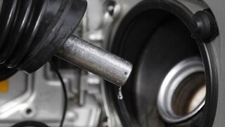 Vodiči si za tankovanie priplatia, dôvodom je výrazné zdraženie ropy