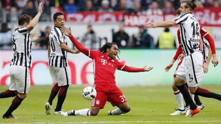 Bavori v novej sezóne ešte neprehrali, vo Frankfurte uhrali remízu