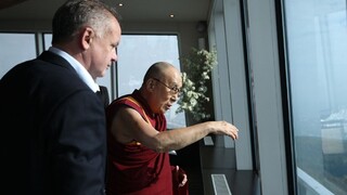 Kiska sa bráni, pred obedom s dalajlámom hovoril s čínskym veľvyslancom