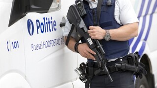 V Belgicku vykonali protiteroristické razie, obvinili štyri osoby