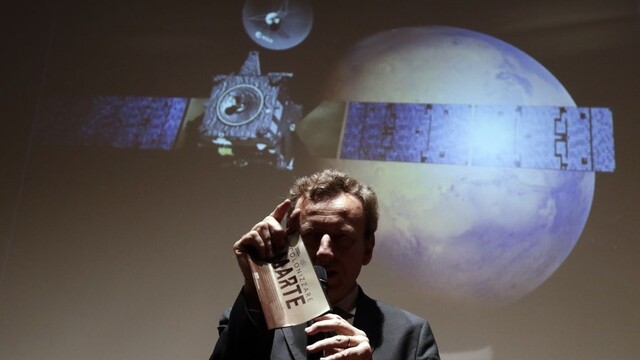 Marťanský modul sa roztrieštil o povrch Marsu a zrejme explodoval