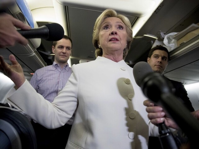 Ústredie kampane Hillary Clintonovej museli evakuovať