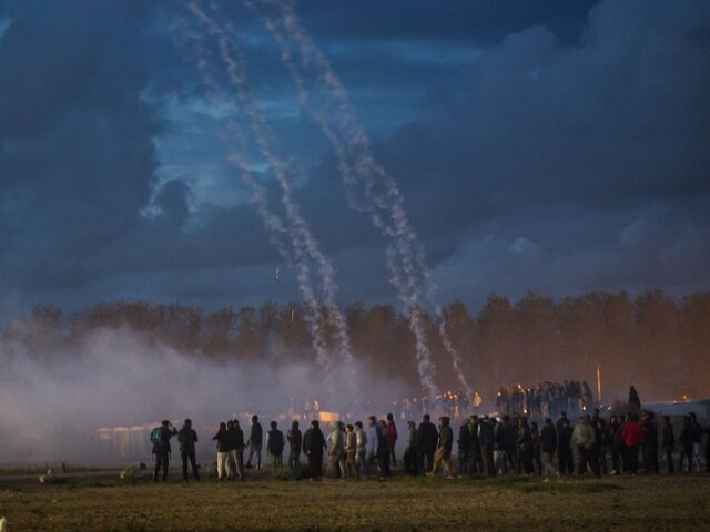 Začína vojna o Calais? Likvidácia Džungle sa blíži, vypukli nepokoje