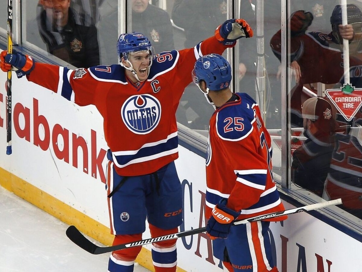 Edmonton vyhral vo Winnipegu a je na čele konferencie, Sekera s pluskami