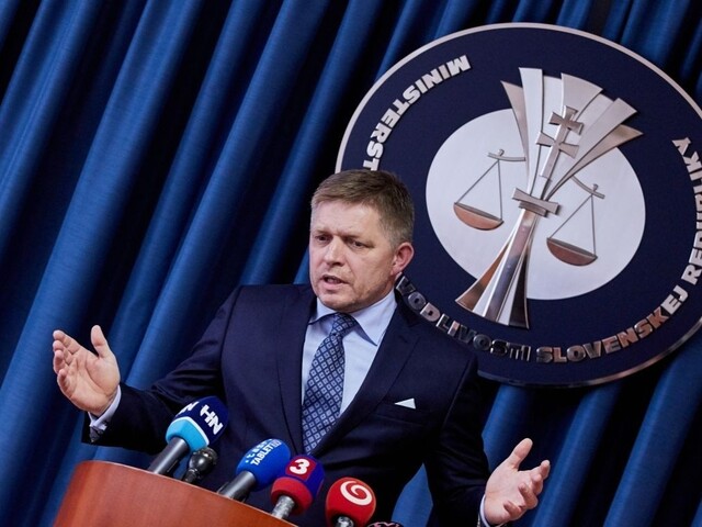 Zákon proti schránkam je podľa Fica unikátny nielen v Európe