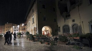 Taliansko čelilo zemetraseniam, hlásia obeť aj desiatky zranených