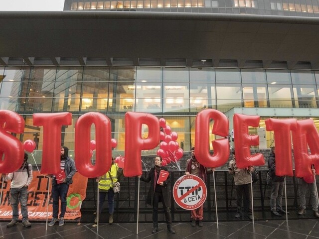 Summit o obchodnej dohode CETA definitívne nebude, Kanaďania neprídu