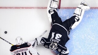 Pánik s asistenciou, Budaj nedochytal kalifornské derby