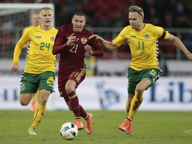 Litovskí futbalisti sa pripravujú na zápas v Trnave