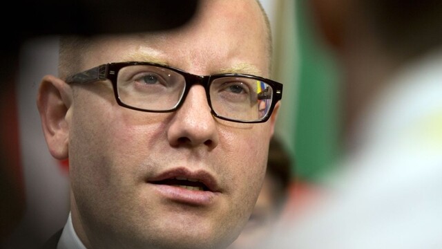 Sobotka plánuje zmeny, chce mladších a výkonnejších ministrov