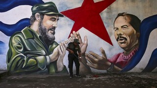 Nikaragua si volí prezidenta, najväčšie šance má socialista