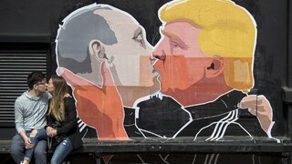 Studená vojna či nové dohody? Postoj kandidátov k Rusku sa výrazne líši
