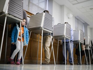 USA voľby prezident volebná miestnosť ilu 1140 px (SITA/AP)