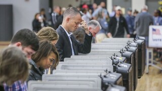 USA sa nevyhli kritike. OBSE zhodnotila priebeh volieb