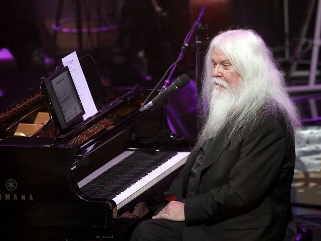 Zomrel hudobník Leon Russell, člen rock'n'rollovej siene slávy