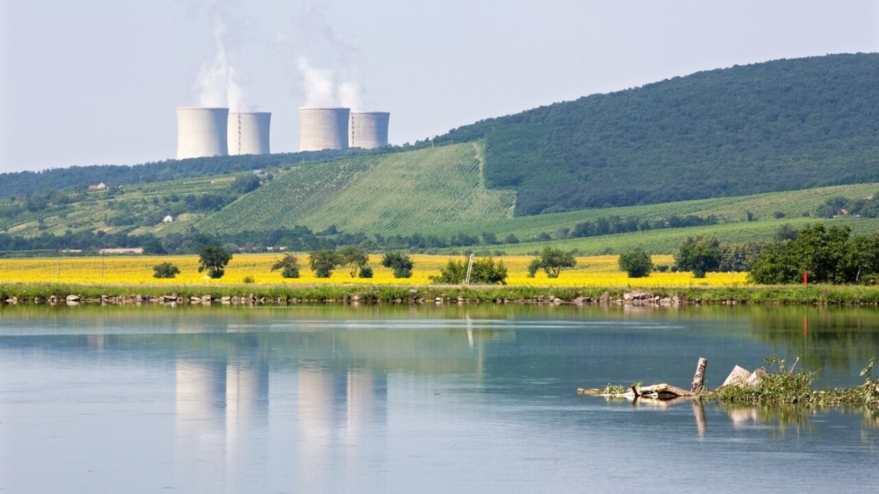 Jadro a voda sú pre našu energetiku kľúčové
