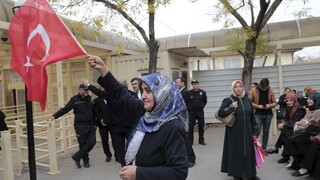 Turci utekajú z krajiny, žiadajú o azyl v Nemecku